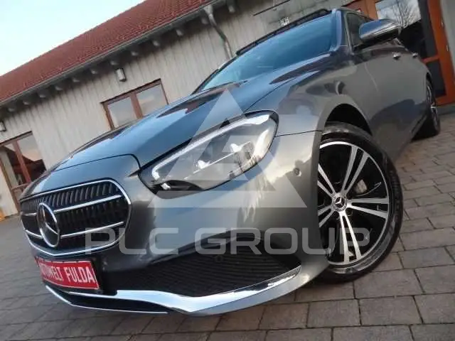 2022 Mercedes Benz E 400