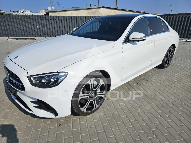 2022 Mercedes Benz E 400