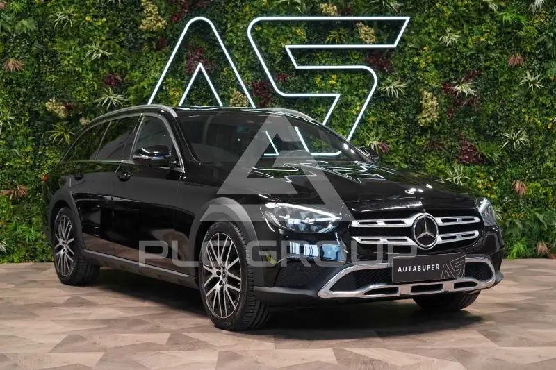 2022 Mercedes Benz E 400