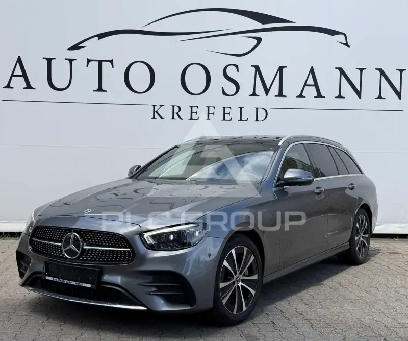 2022 Mercedes Benz E 400