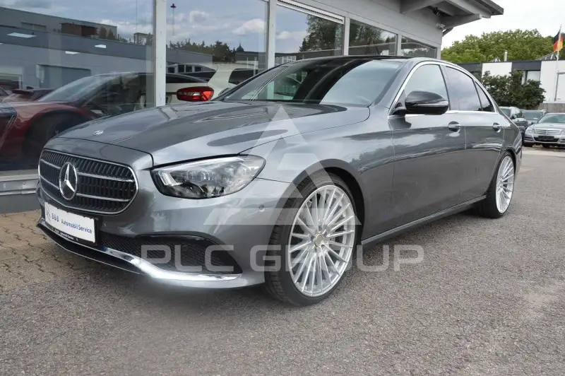 2022 Mercedes Benz E 400