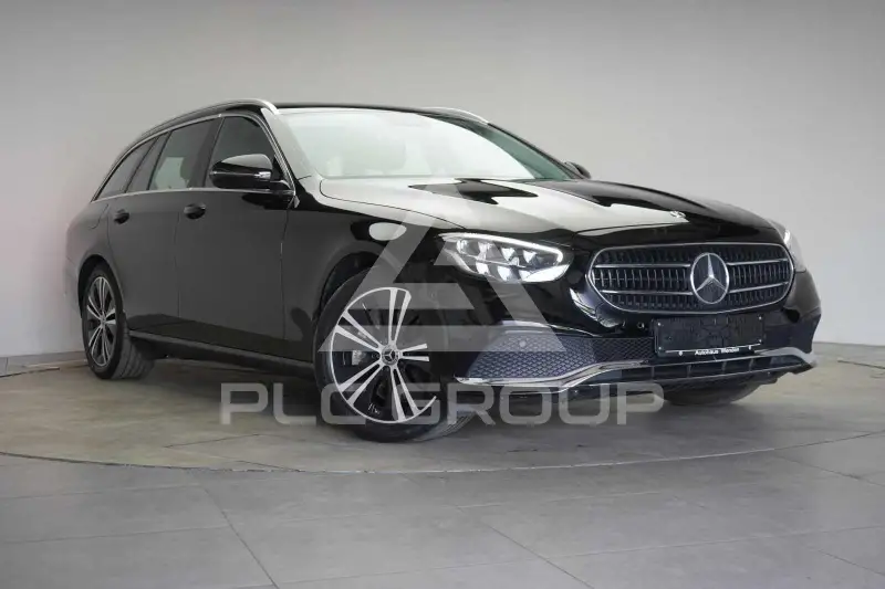 2022 Mercedes Benz E 400
