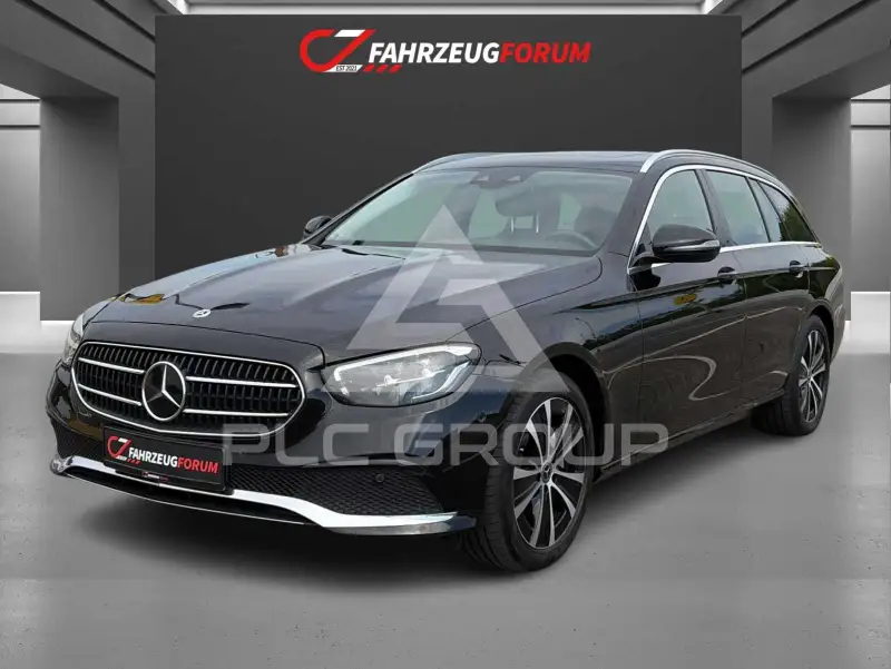 2022 Mercedes Benz E 300