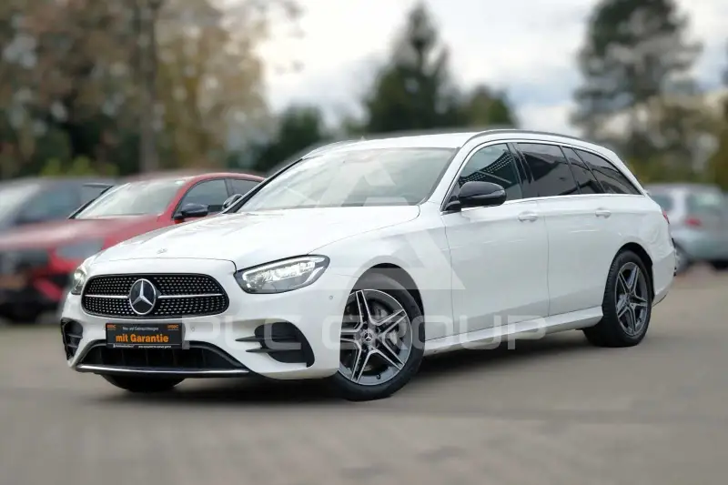 2022 Mercedes Benz E 300
