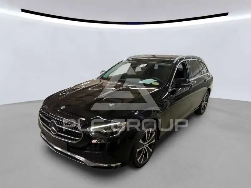 2022 Mercedes Benz E 300