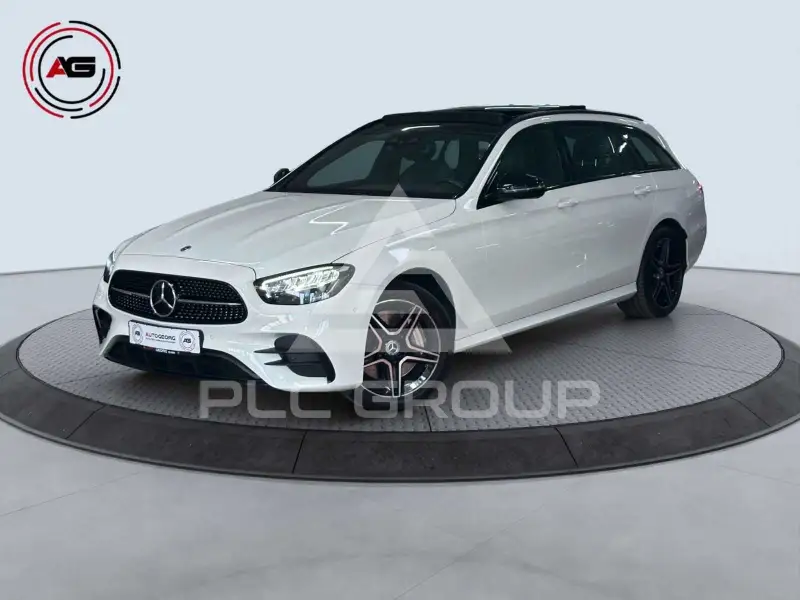 2022 Mercedes Benz E 300