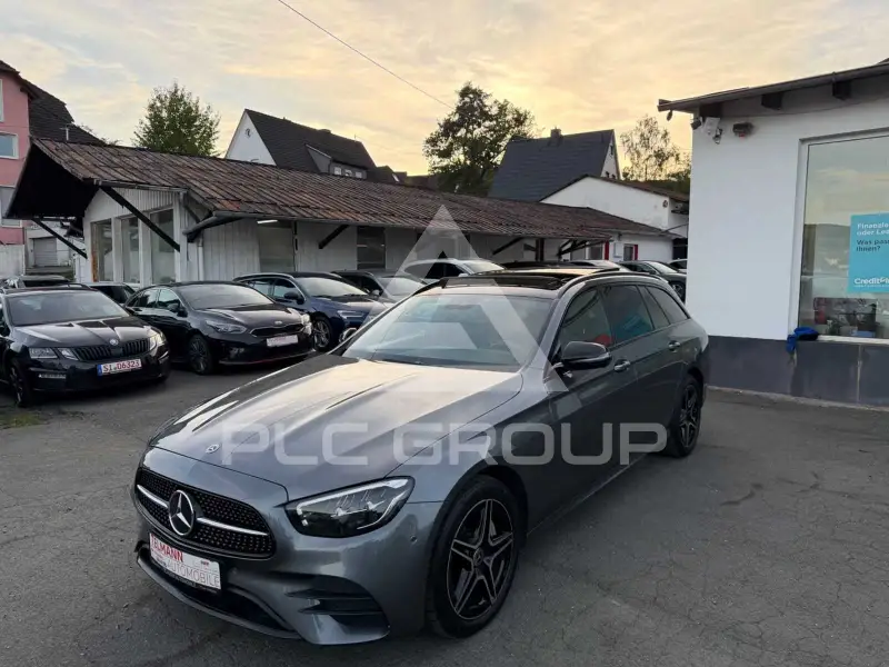 2022 Mercedes Benz E 300