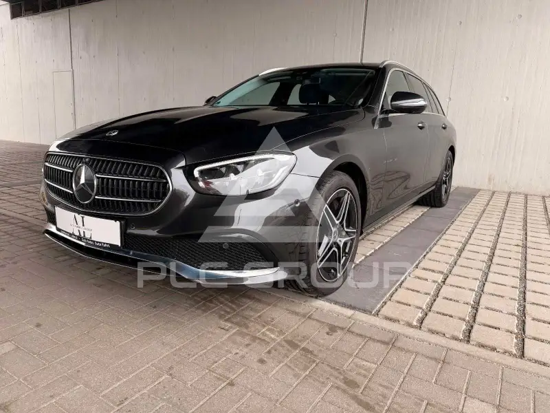 2022 Mercedes Benz E 300