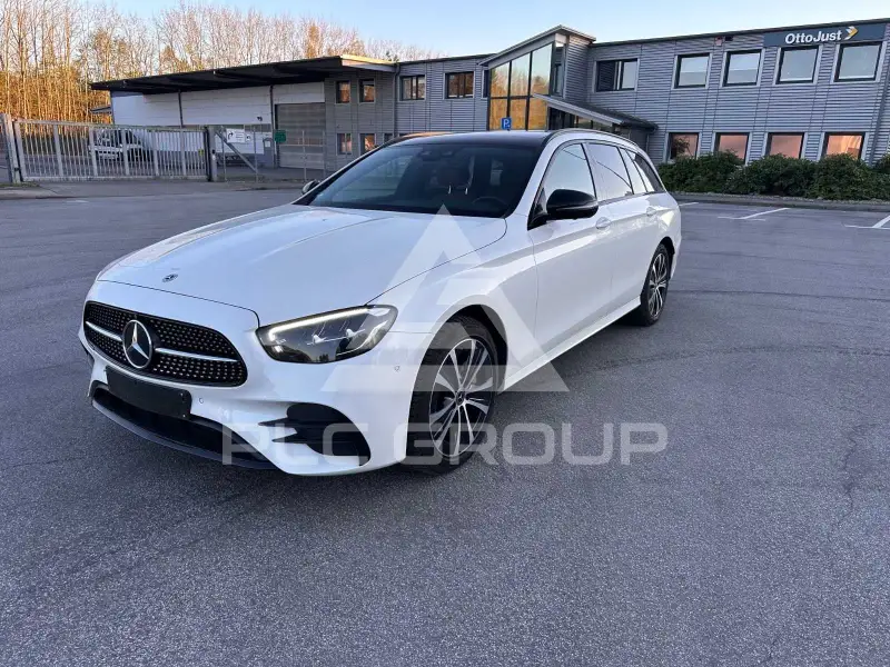 2022 Mercedes Benz E 300
