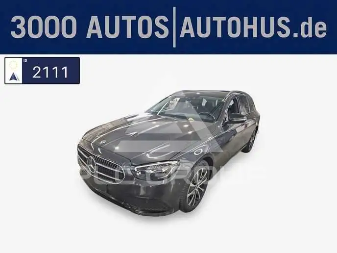 2022 Mercedes Benz E 300