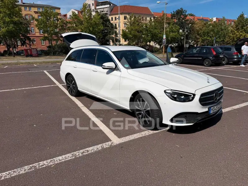 2022 Mercedes Benz E 300