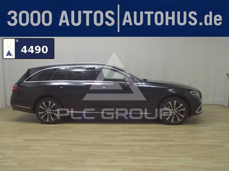 2022 Mercedes Benz E 300