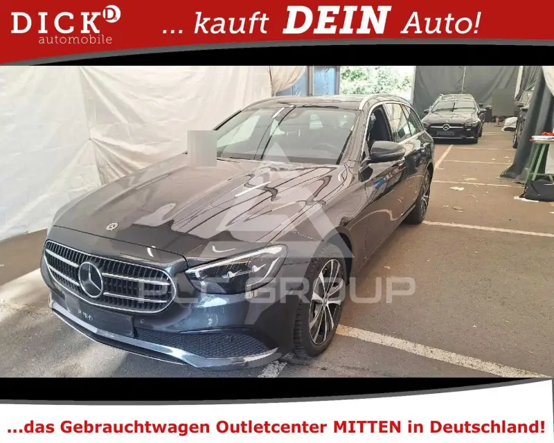 2022 Mercedes Benz E 300