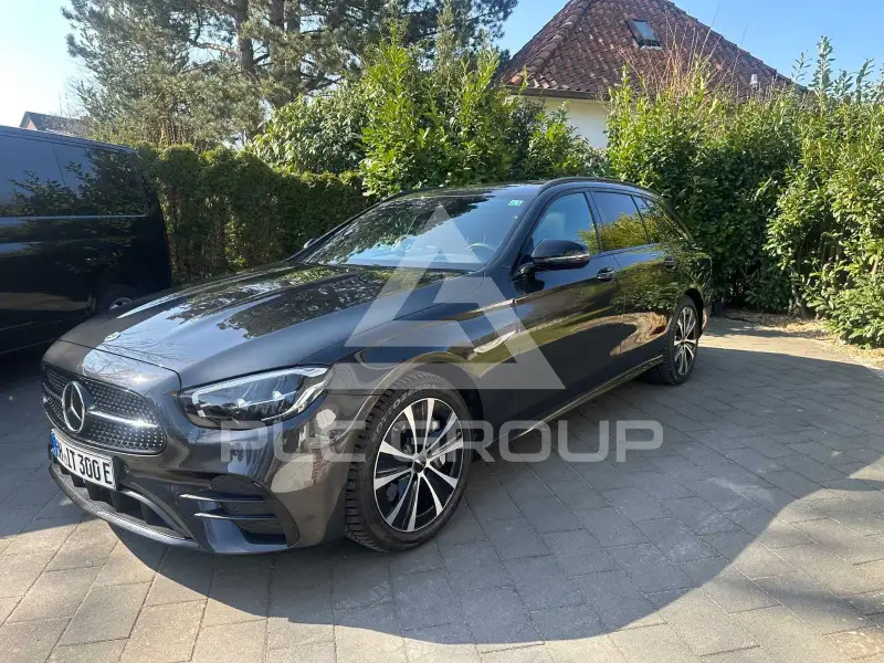 2022 Mercedes Benz E 300