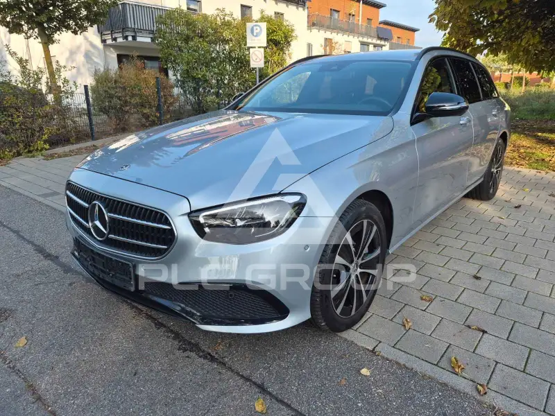 2022 Mercedes Benz E 300