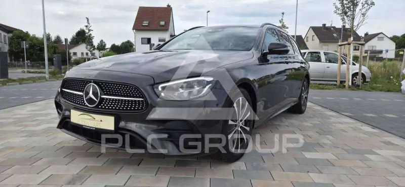 2022 Mercedes Benz E 300