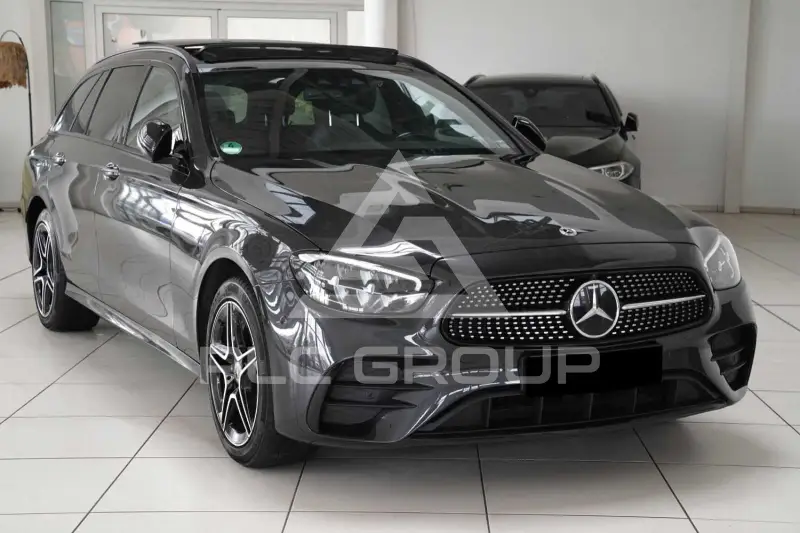 2022 Mercedes Benz E 300