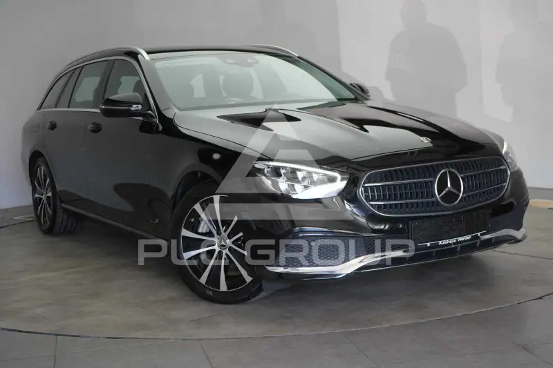 2022 Mercedes Benz E 300