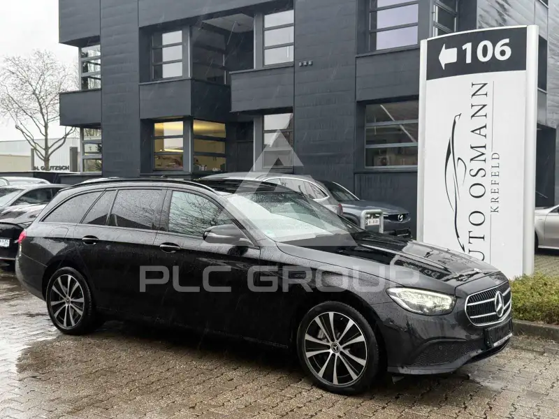 2022 Mercedes Benz E 300