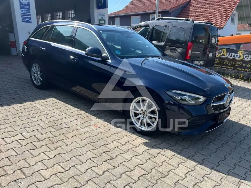 2022 Mercedes Benz C 220