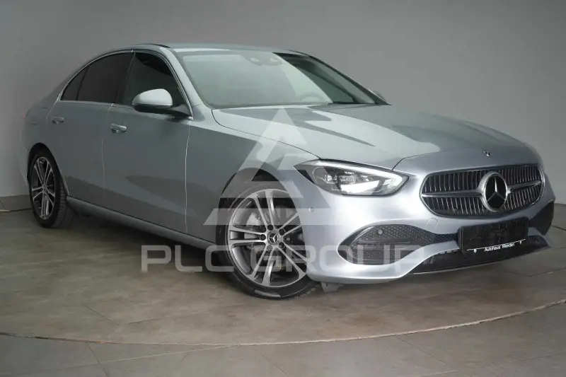 2022 Mercedes Benz C 220