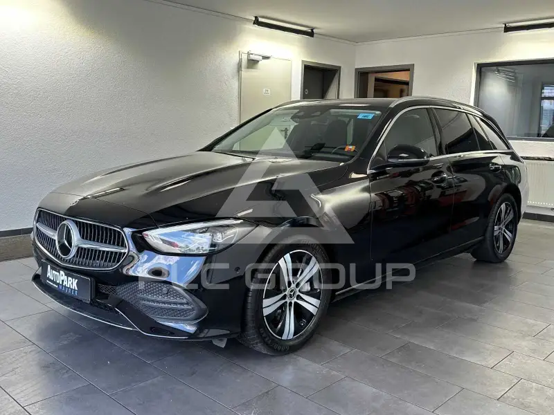 2022 Mercedes Benz C 220