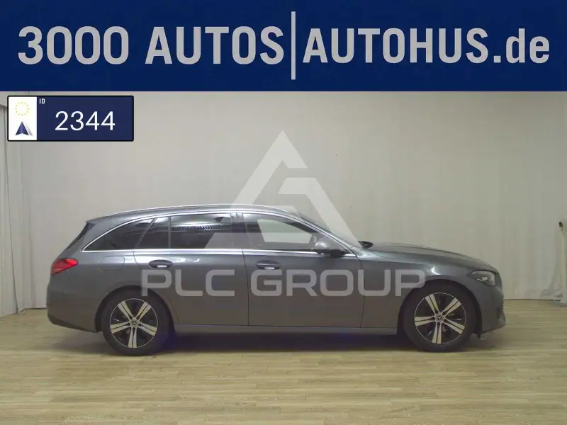 2022 Mercedes Benz C 220