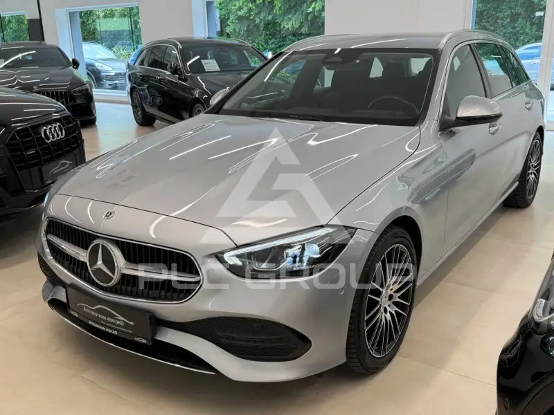 2022 Mercedes Benz C 220