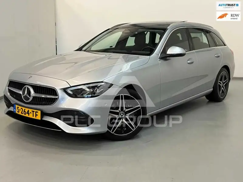 2022 Mercedes Benz C 220