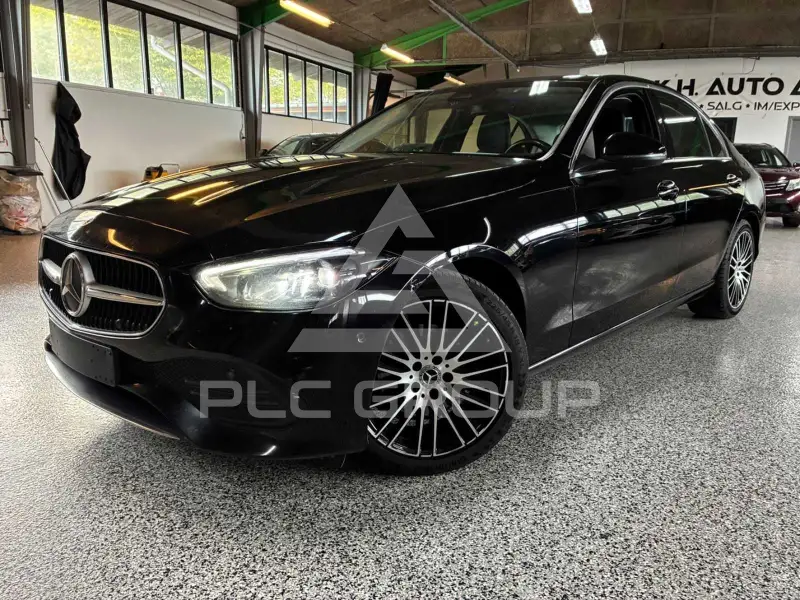 2022 Mercedes Benz C 220