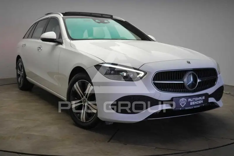 2022 Mercedes Benz C 220