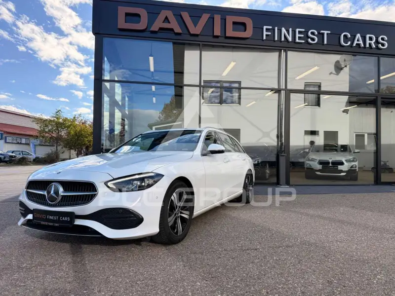 2022 Mercedes Benz C 220