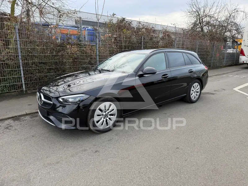 2022 Mercedes Benz C 220