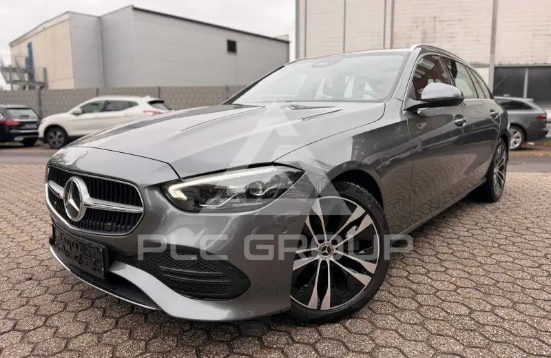 2022 Mercedes Benz C 220