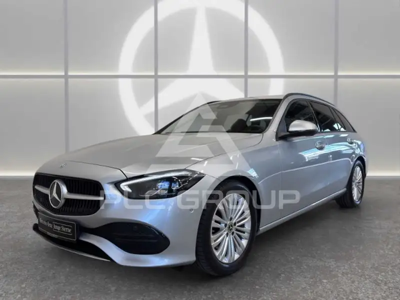 2022 Mercedes Benz C 220