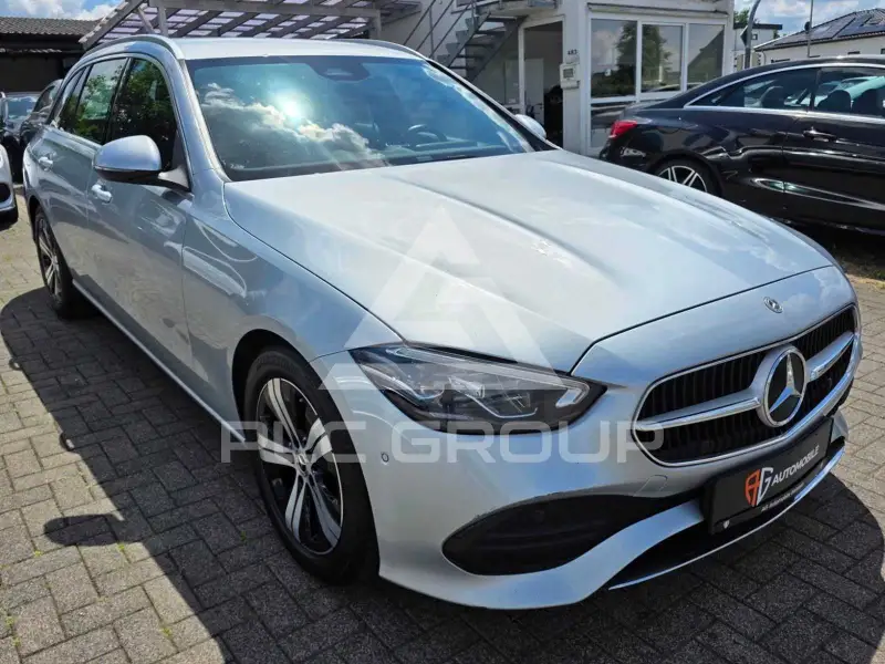 2022 Mercedes Benz C 220
