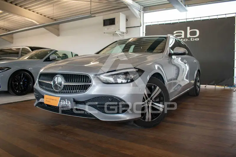 2022 Mercedes Benz C 220