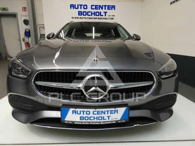 2022 Mercedes Benz C 220