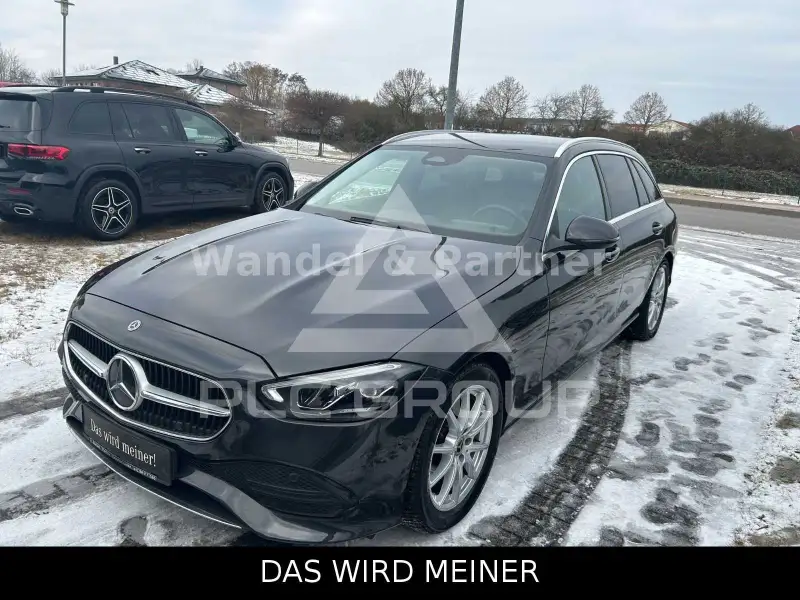 2022 Mercedes Benz C 220