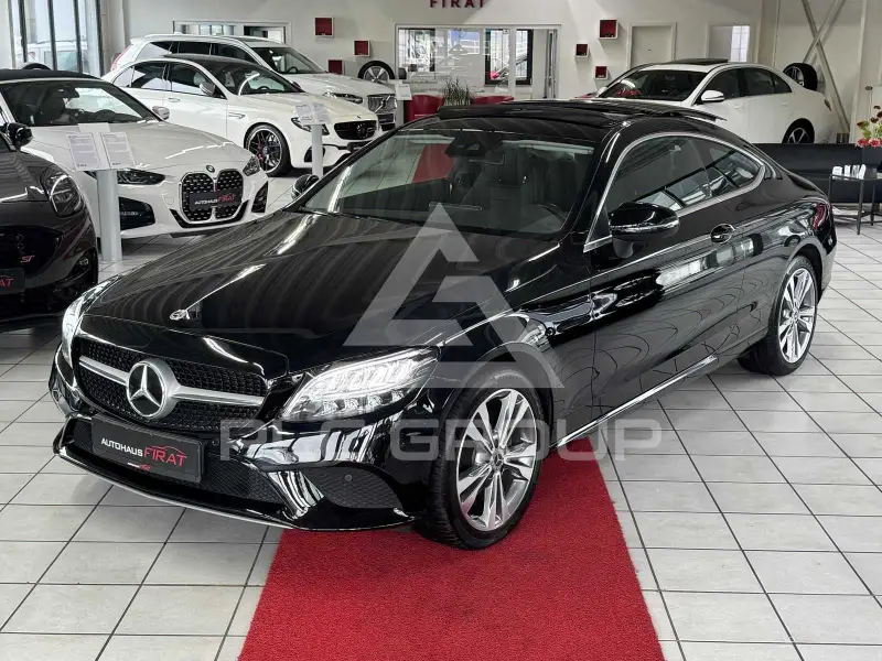 2022 Mercedes Benz C 220
