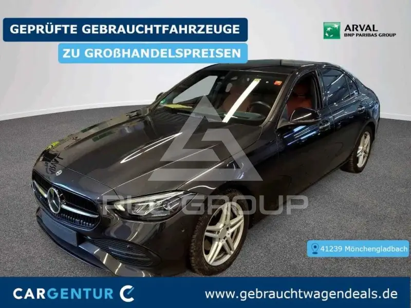 2022 Mercedes Benz C 220