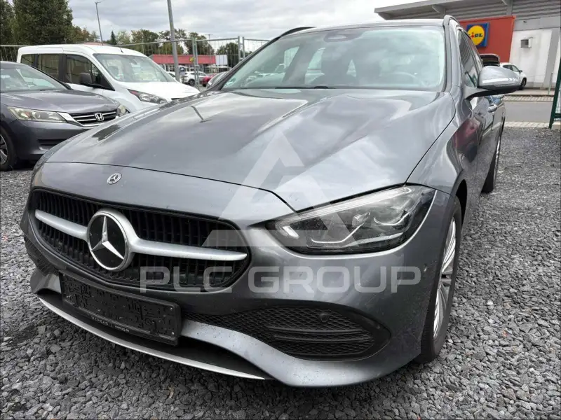 2022 Mercedes Benz C 220