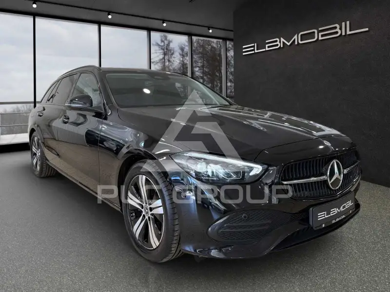 2022 Mercedes Benz C 220