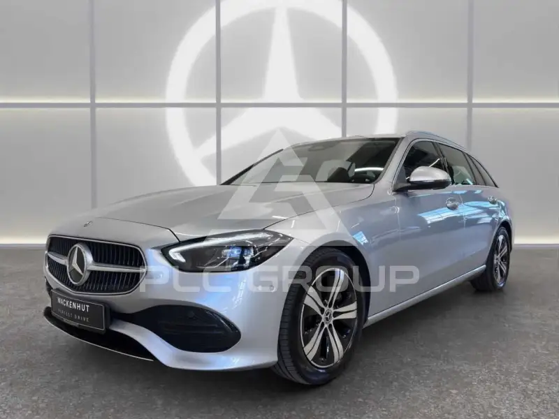 2022 Mercedes Benz C 220