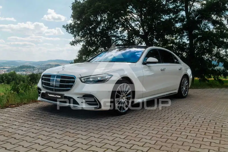 2022 Mercedes Benz S 580