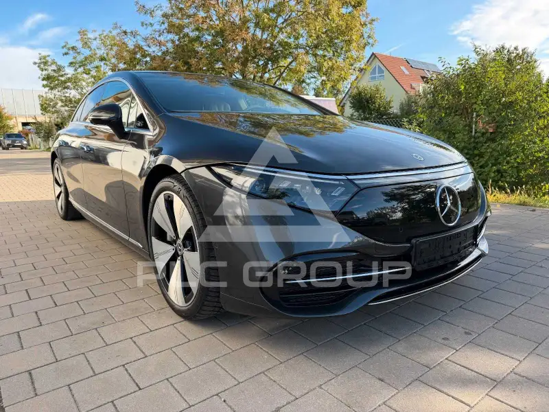 2022 Mercedes Benz Eqs