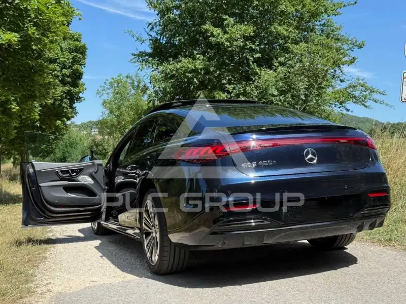 2022 Mercedes Benz Eqs