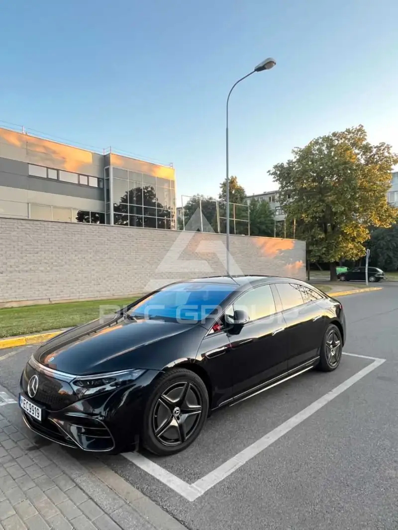 2022 Mercedes Benz Eqs