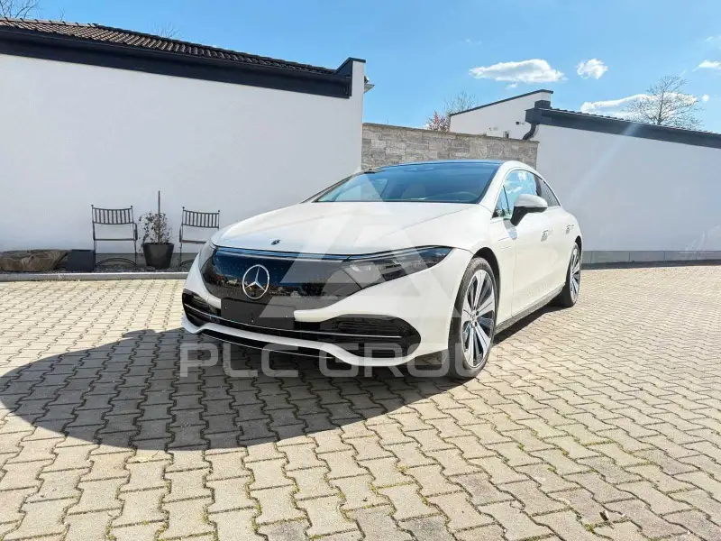 2022 Mercedes Benz Eqs