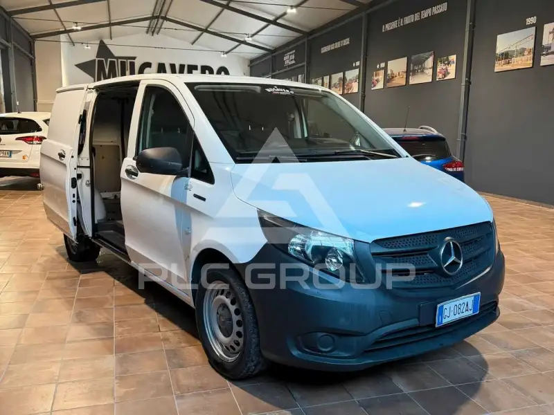 2022 Mercedes Benz Vito